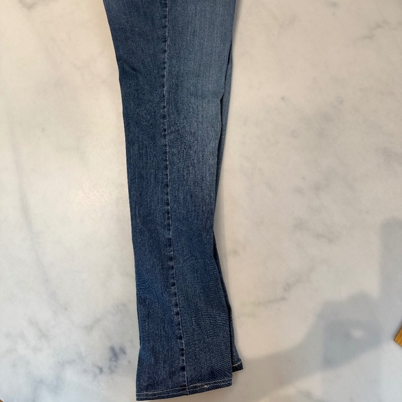 NYDJ - Marilyn Straight - LiftXTuck Tech. - Women’s Jeans, Size 12 X 31” inseam - Picture 9 of 11